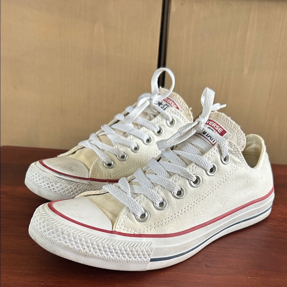 Converse Women's White Sneakers, size 7